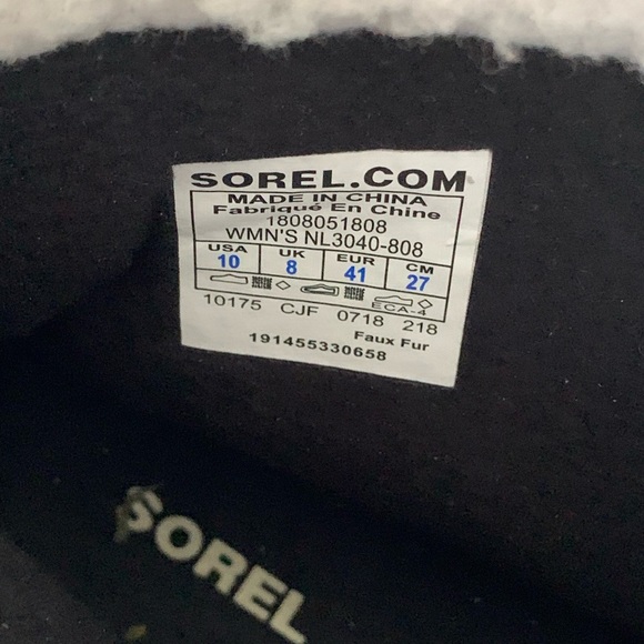 Sorel woman’s red and black winter waterproof boots size 10 - Picture 11 of 15